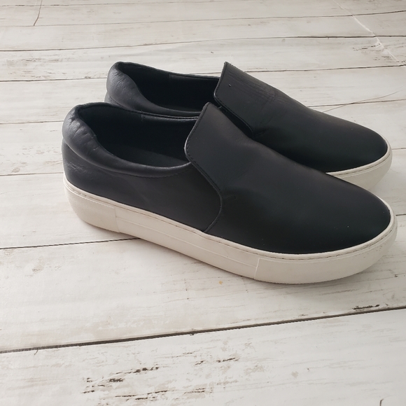 j slides black sneakers